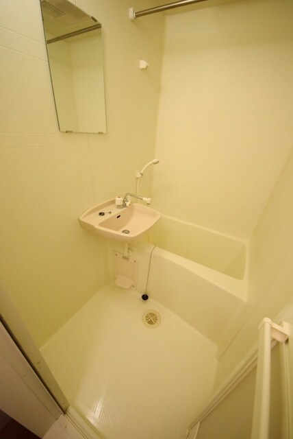 レオパレス聖蹟ロイヤルハイツの物件内観写真