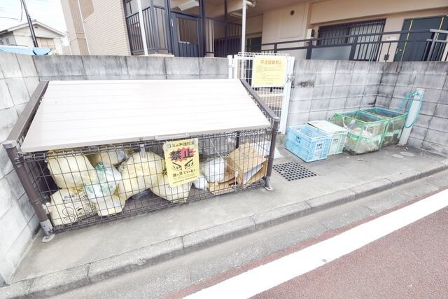 アルベールＦの物件内観写真