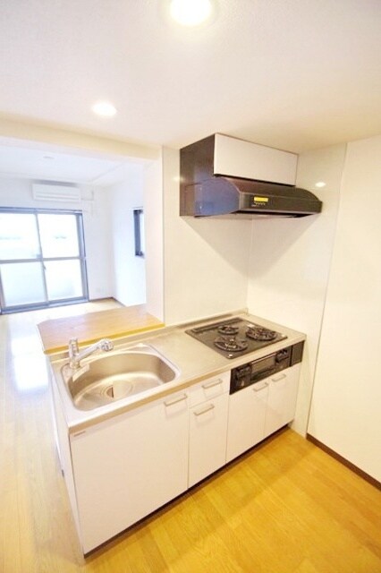 グラン・コンフォールの物件内観写真