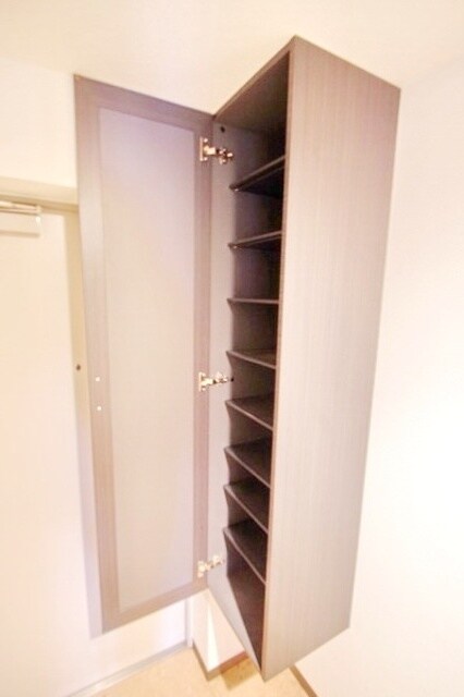 グラン・コンフォールの物件内観写真