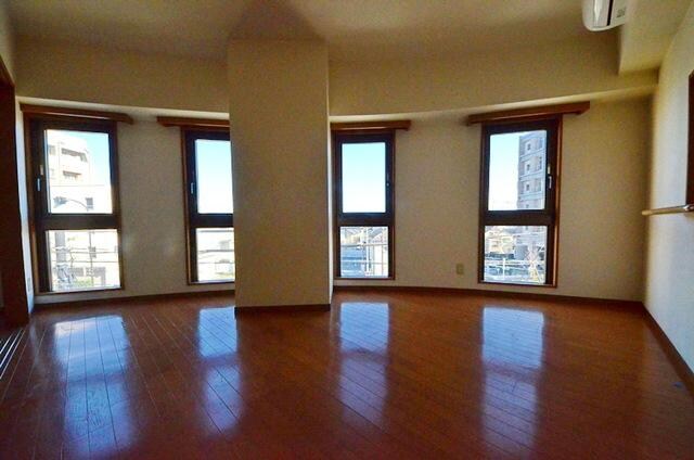 ウィルテラス新代田の物件内観写真