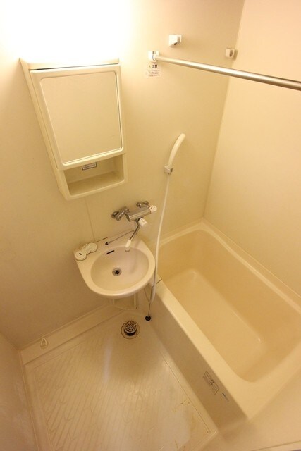 ガラ・シティ駒沢大学の物件内観写真