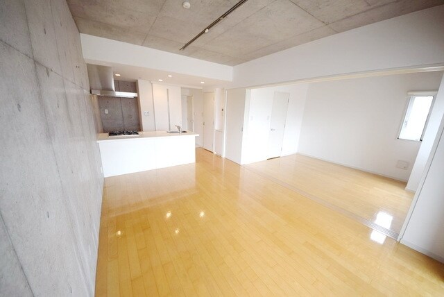 ラティエラ成城学園前の物件内観写真