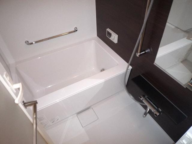 ラグゼガーデン松原の物件内観写真