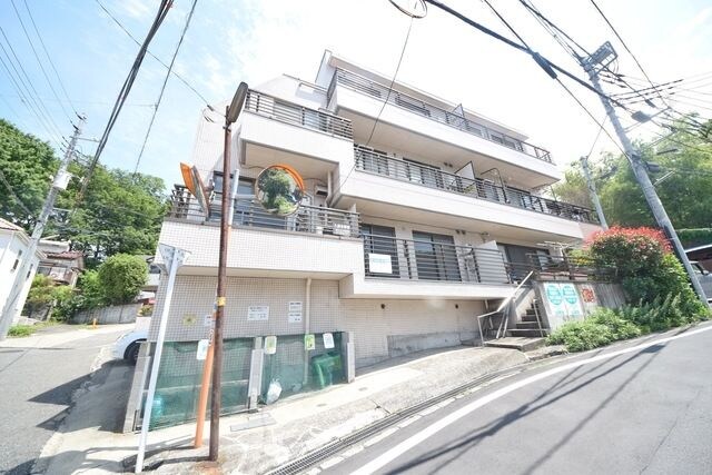 ホーエイハイムの物件外観写真