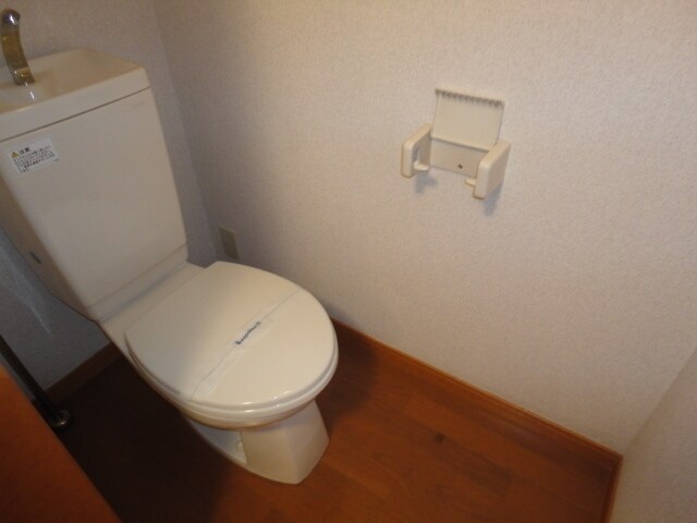 レオパレスイースト浅川の物件内観写真