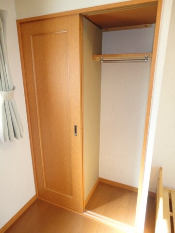 レオパレスイースト浅川の物件内観写真