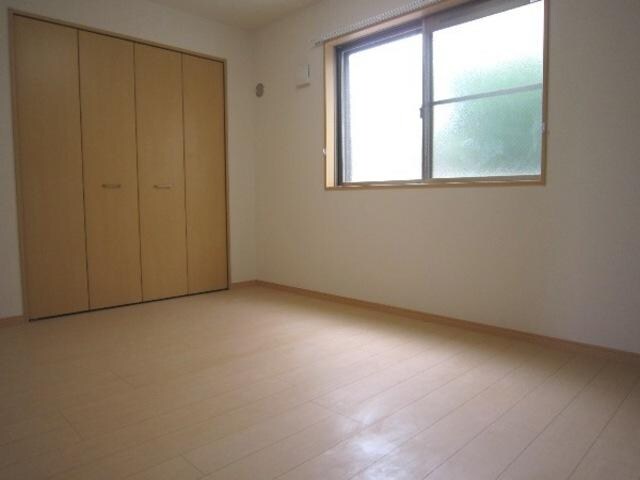 ｅ－フォレストの物件内観写真