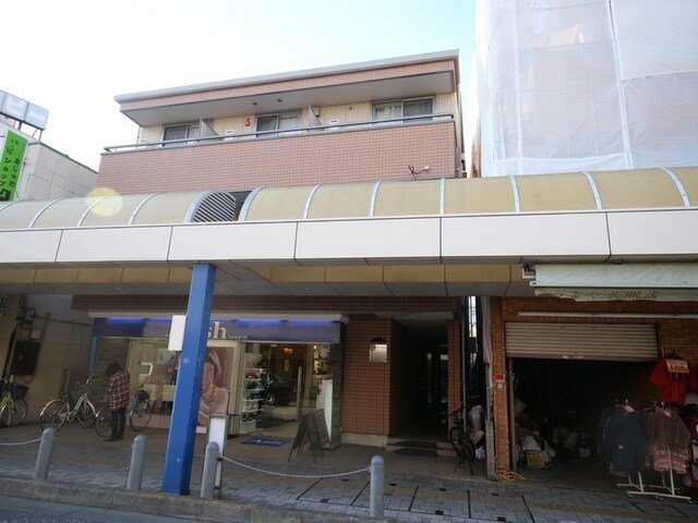 インパレスの物件外観写真