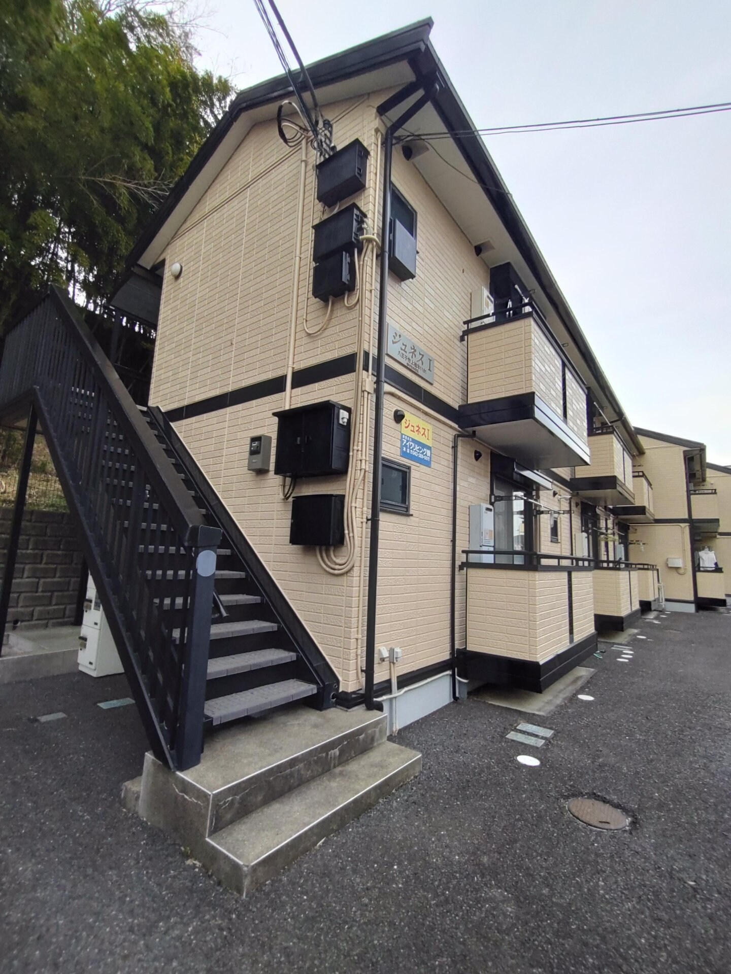 ジュネスＩの物件外観写真