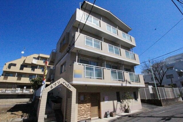 メゾンイーストの物件外観写真