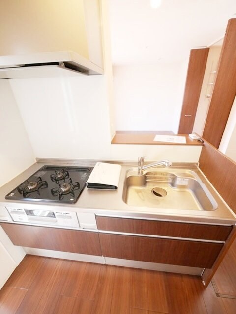 ブリュンヒルトの物件内観写真