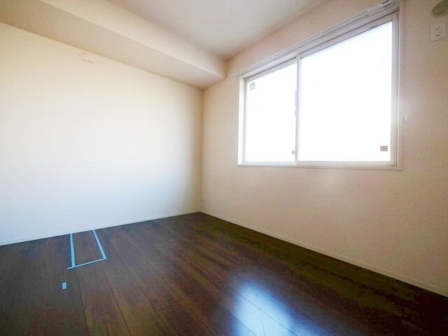 ブリュンヒルトの物件内観写真