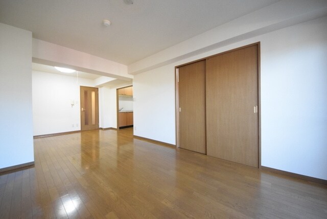 プラムグローブの物件内観写真