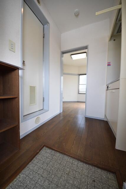 ルーブル子安の物件内観写真