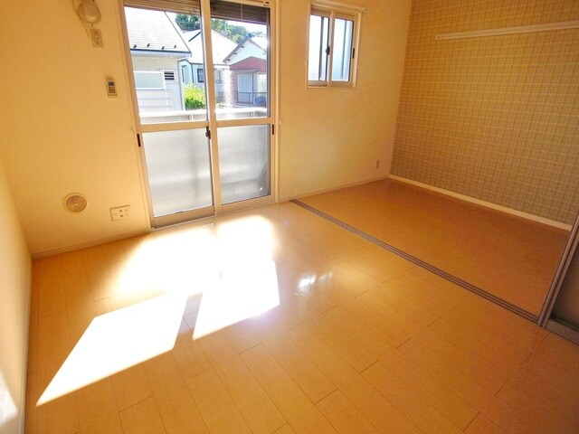 ホワイトミーティア　A棟の物件内観写真