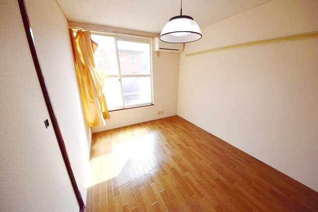 コーポサンライズの物件内観写真