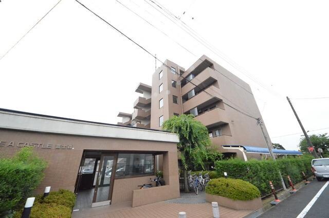 リースアカスティール富士森の物件外観写真