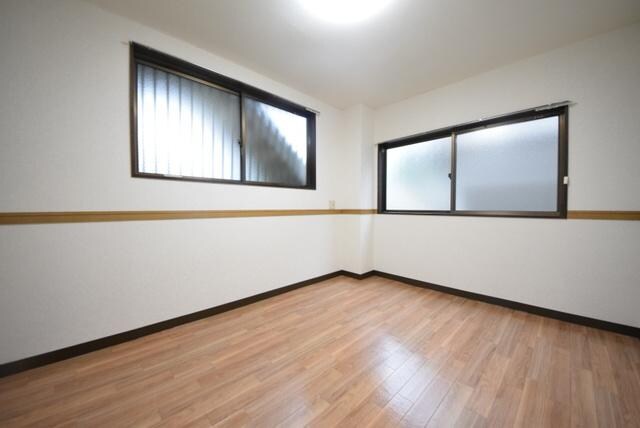 メゾンぶどう館の物件内観写真