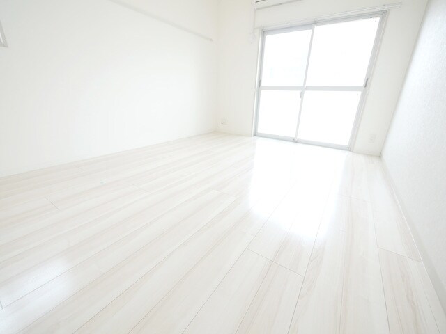 メゾンタナカIIIの物件内観写真