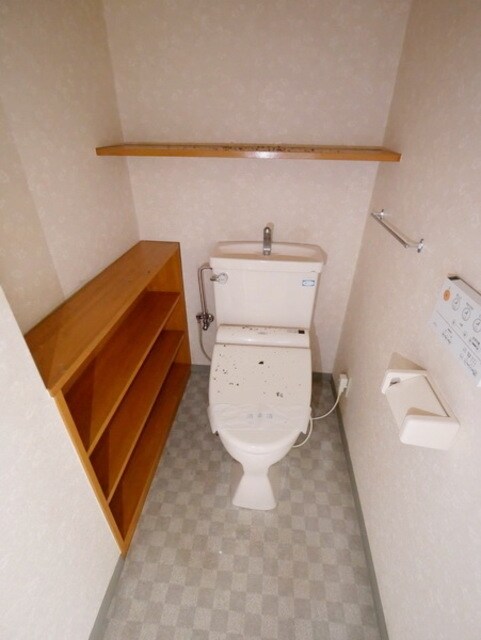 リフィーネめじろ台の物件内観写真