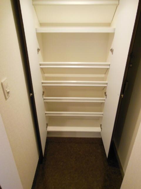 スパシエ八王子クレストタワーの物件内観写真