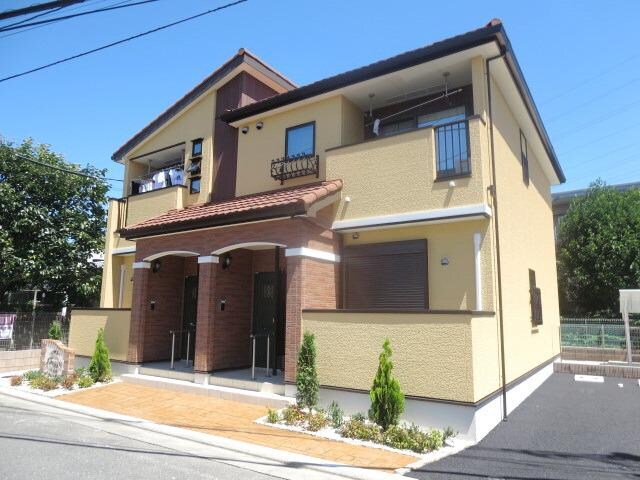 アロッジオの物件外観写真