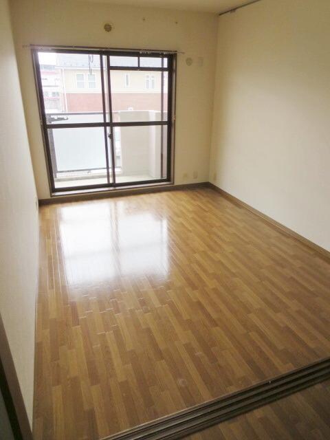 リヴェール高幡６の物件内観写真