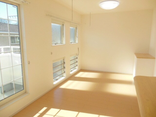 クレセール聖蹟の物件内観写真