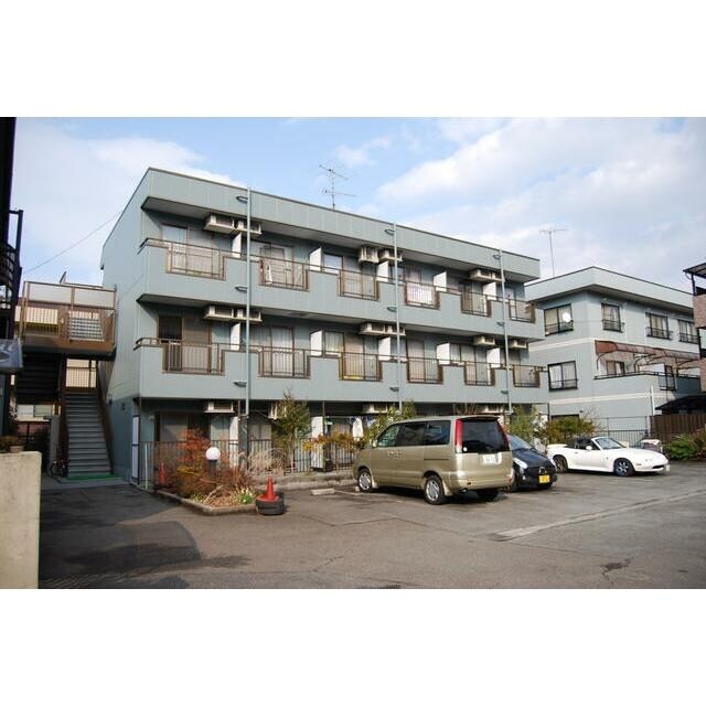 サンハイツの物件外観写真