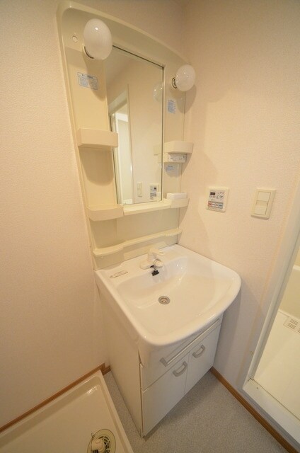 リバーストーンIIIの物件内観写真