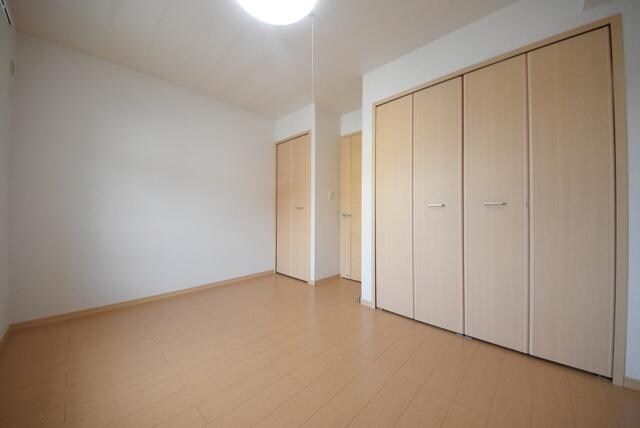 グレイスガーデンの物件内観写真