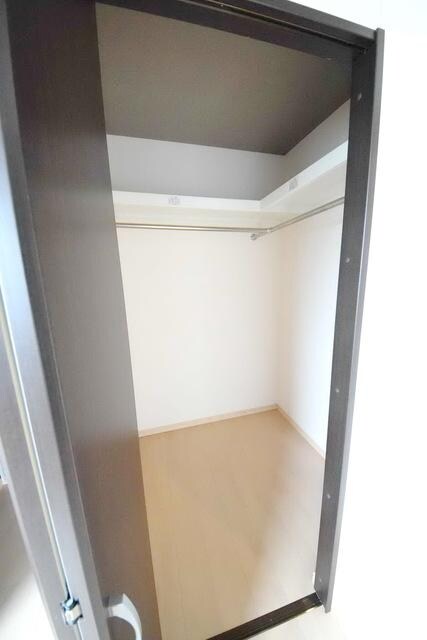 ストークガーデンの物件内観写真