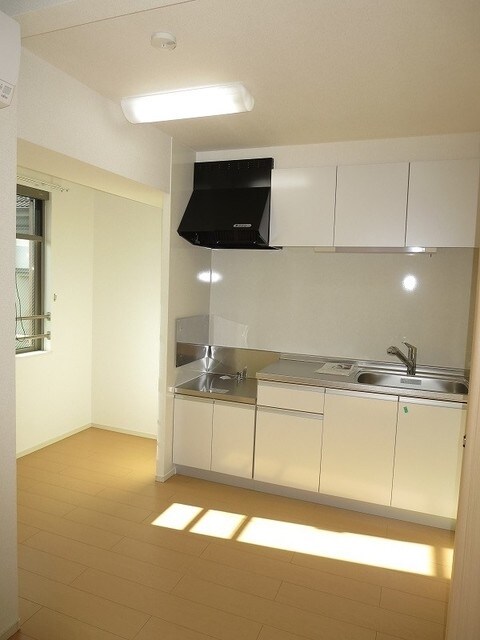 サンパティークIIの物件内観写真