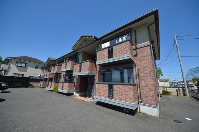 ウィルモアの物件外観写真