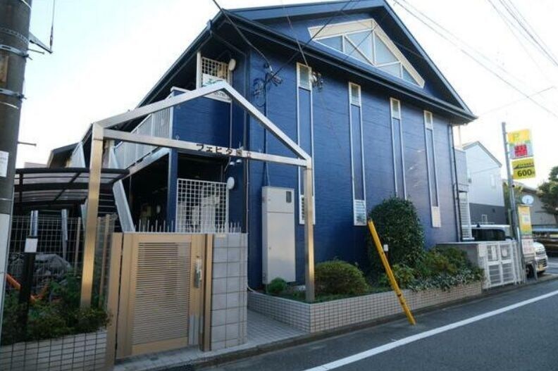 フェビタ国立の物件外観写真