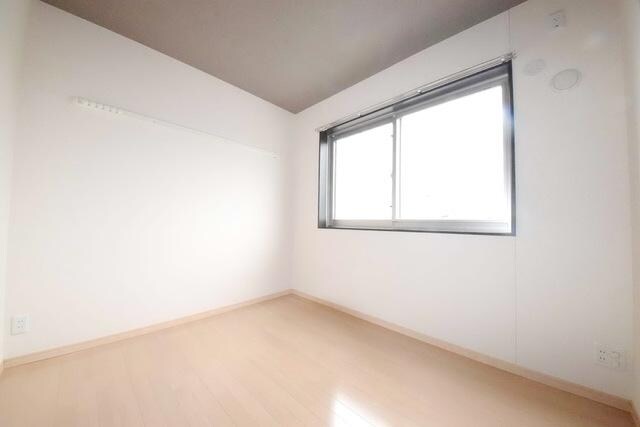 ストークガーデンの物件内観写真