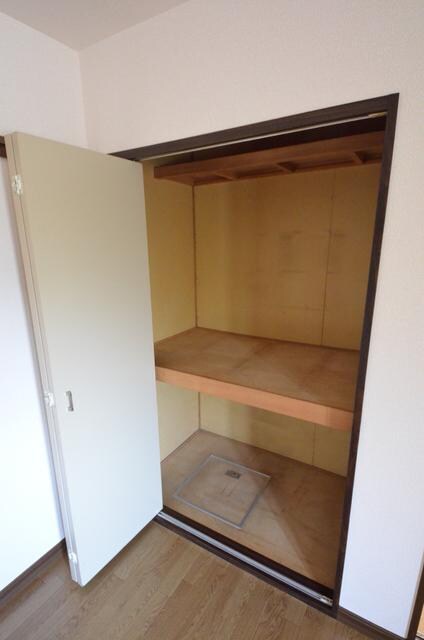 メゾンドールの物件内観写真