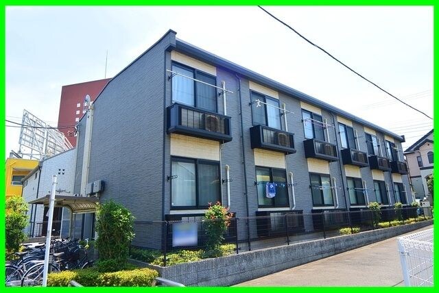 レオパレスＦｉｎｅ２の物件外観写真