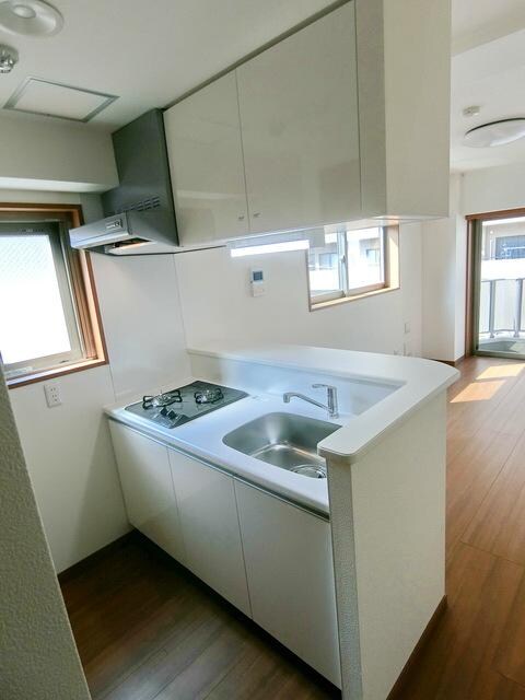 レジス立川曙町の物件内観写真