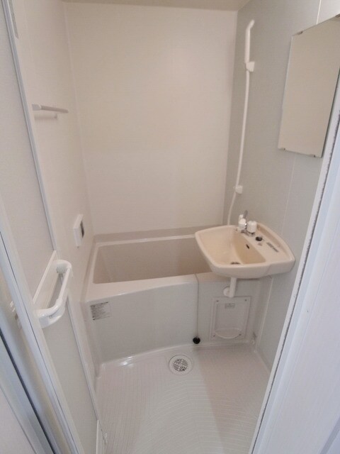 クリスタルレジデンス立川の物件内観写真