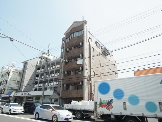 ヴェルドミール国立の物件外観写真