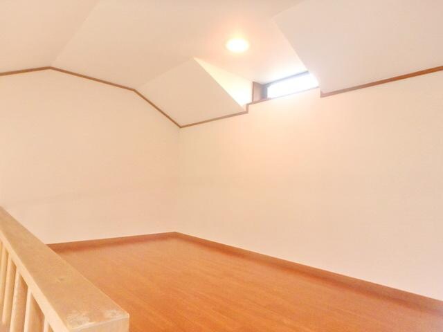 カサベルデ小坂の物件内観写真