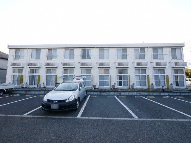 レオパレスサンIIの物件外観写真