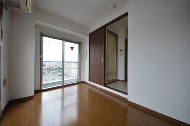 グレイシャス国立　の物件内観写真