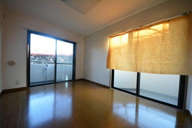 サンスプリングス三鷹の物件内観写真