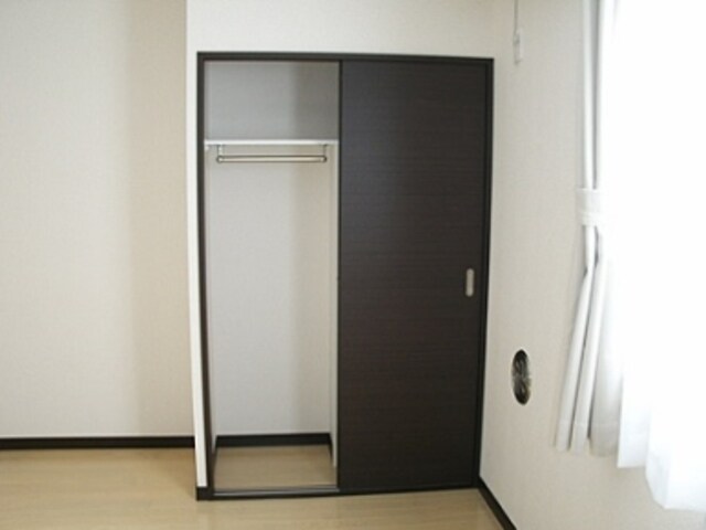 レオネクスト六番館の物件内観写真