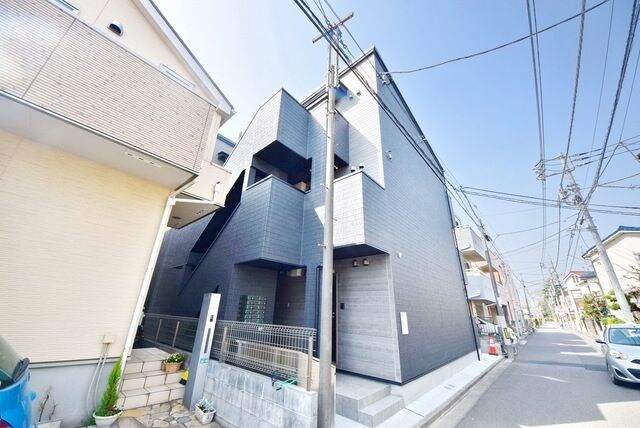 レガロの物件外観写真