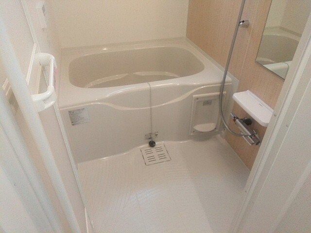 グランクレールAの物件内観写真