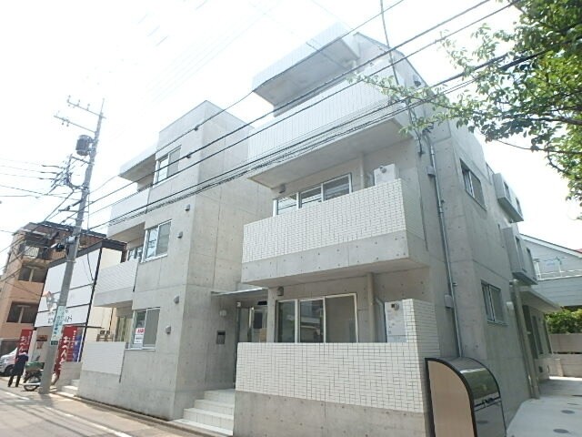 三鷹栄レジデンスの物件外観写真